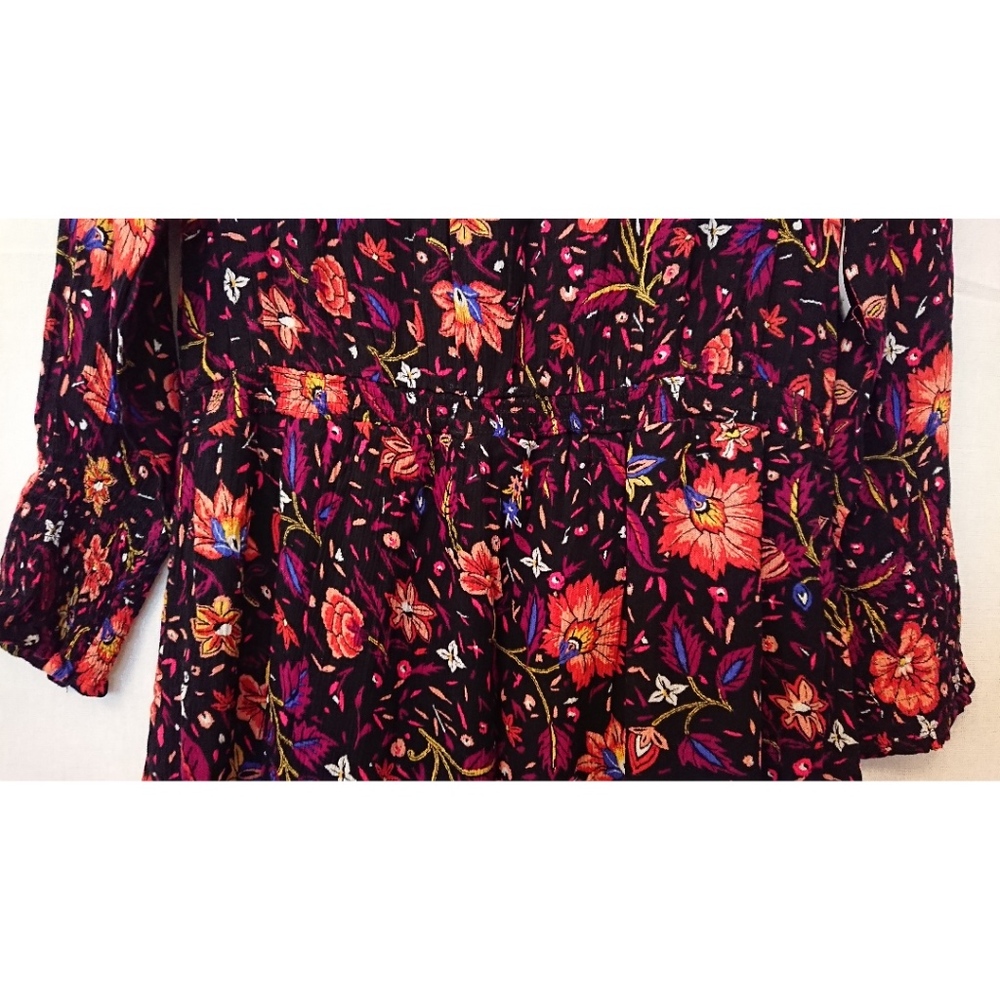 Women's Long Flowing Black Floral Old Navy Dress - Picture 3 of 8